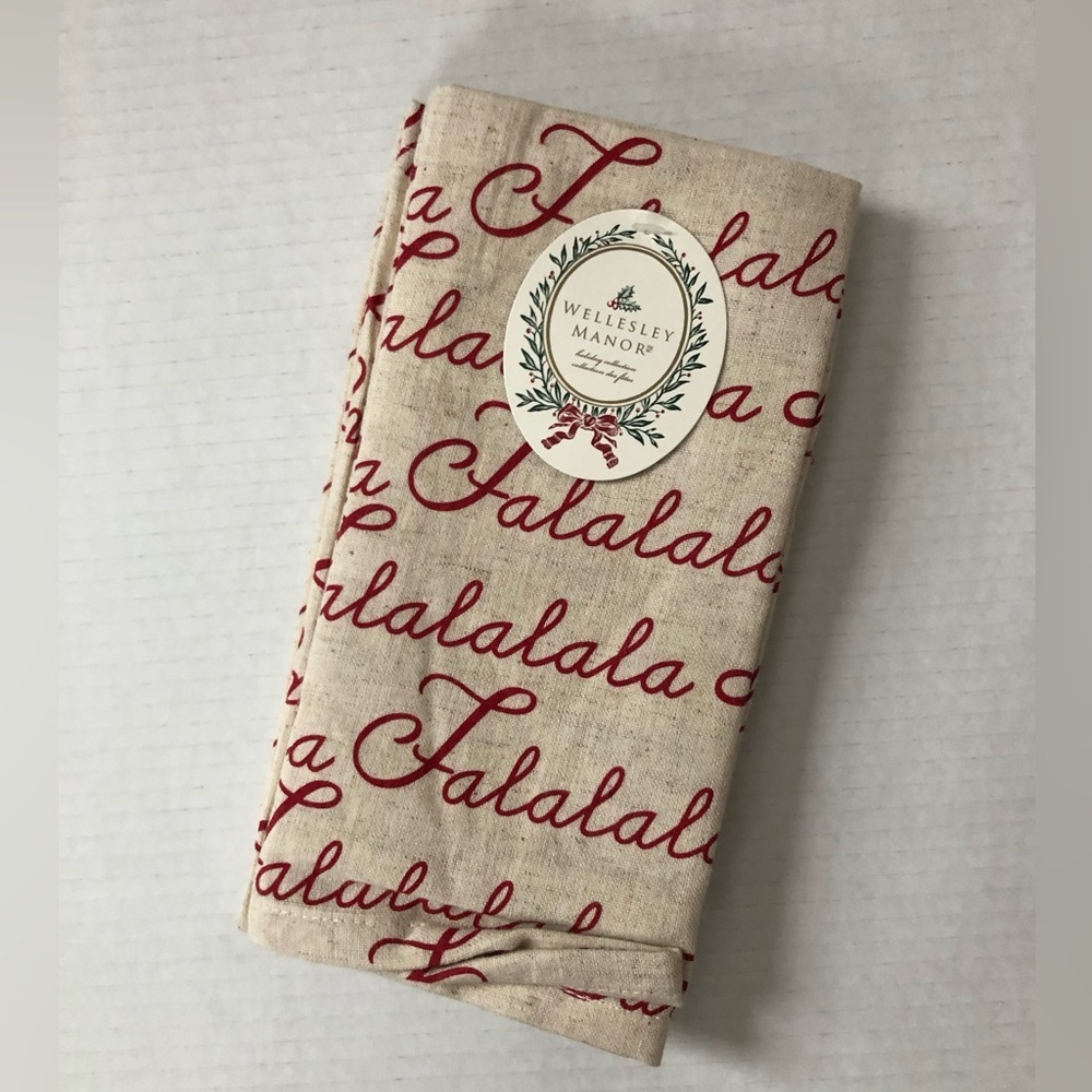 NWT Falala Fabric Napkin Set